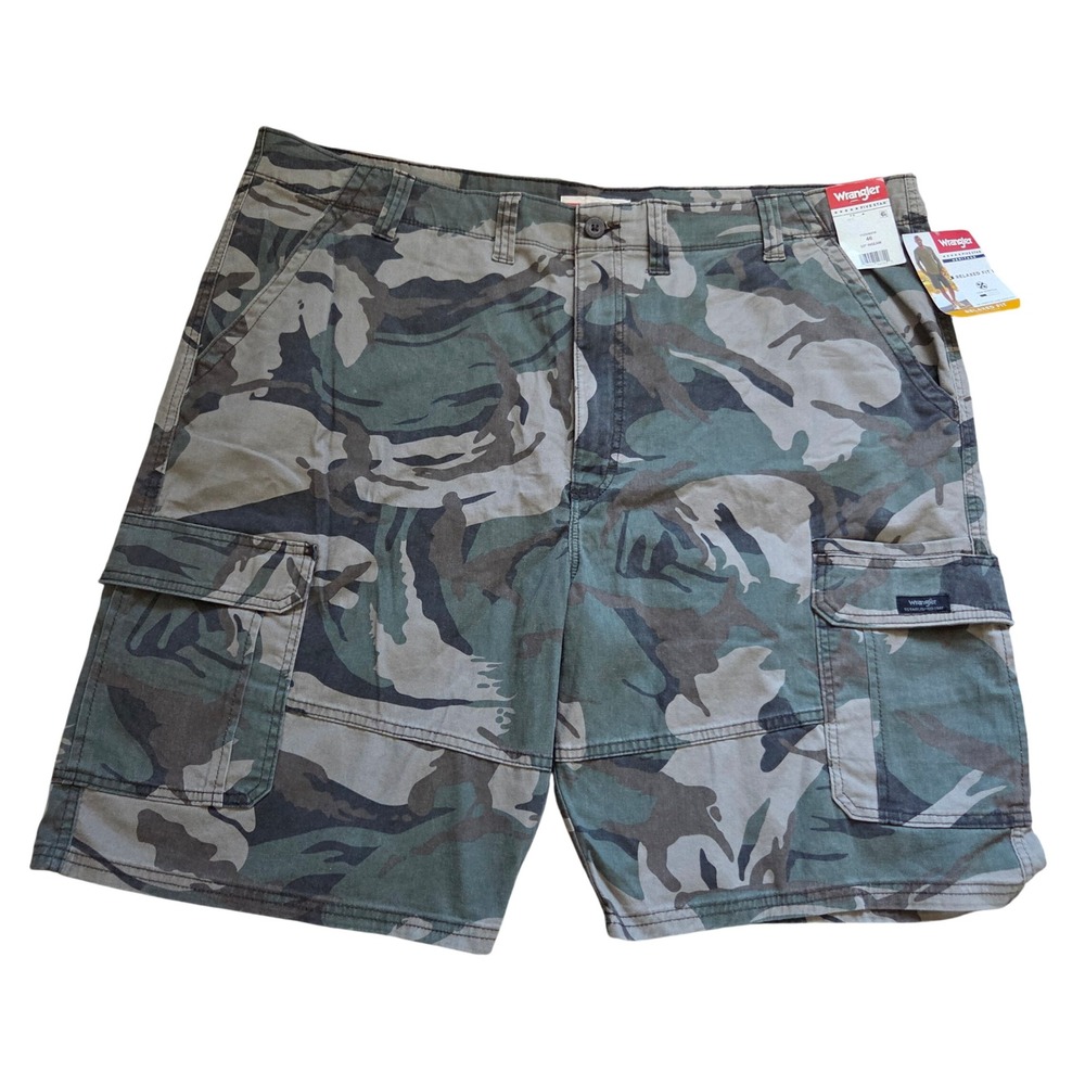 Wrangler Five Star Mens Relaxed Fit Camo Cargo Shorts Green Brown 46x10 NWT